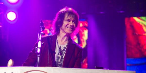 Lawrence Gowan