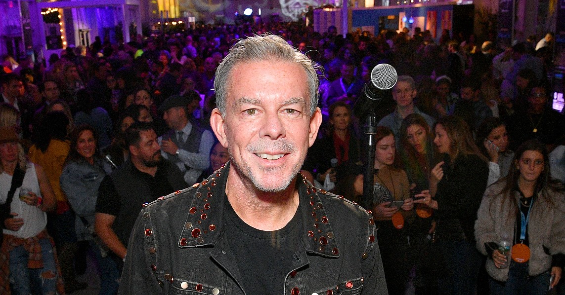 Elvis Duran Net Worth | Celebrity Net Worth